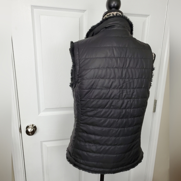 Nicole Miller Original Reversible Faux Fur Puffer Vest - Picture 7 of 16